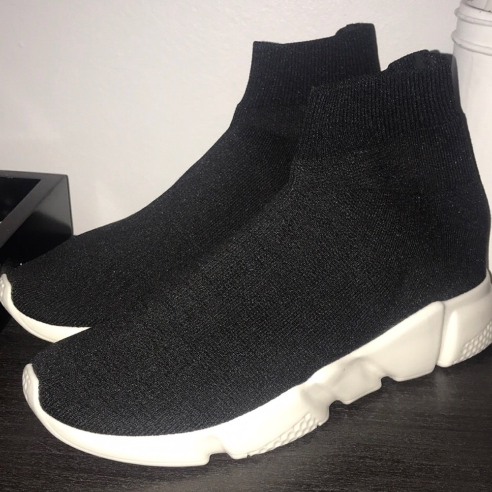 Sock sneakers